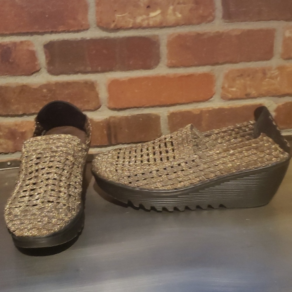 Wedge shoes.